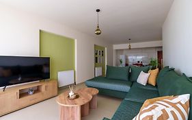 Oikies Luxury Apartments With Private Free Parking Area