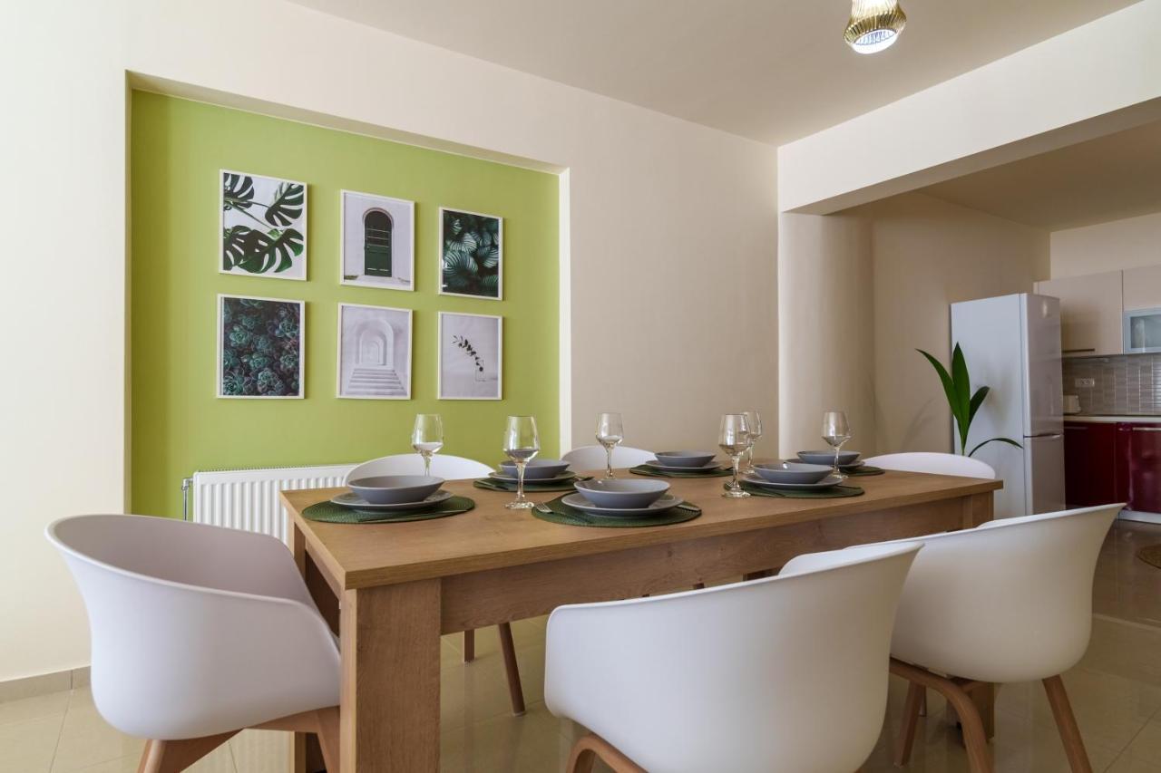 Oikies Luxury Apartments With Private Free Parking Area Agios Nikolaos Esterno foto