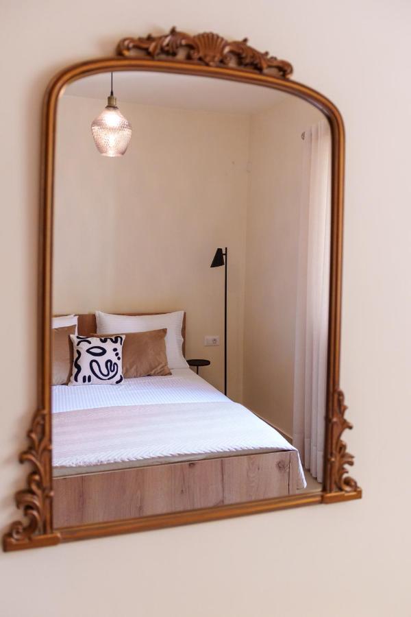 Oikies Luxury Apartments With Private Free Parking Area Agios Nikolaos Esterno foto