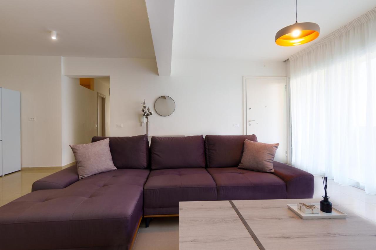 Oikies Luxury Apartments With Private Free Parking Area Agios Nikolaos Esterno foto