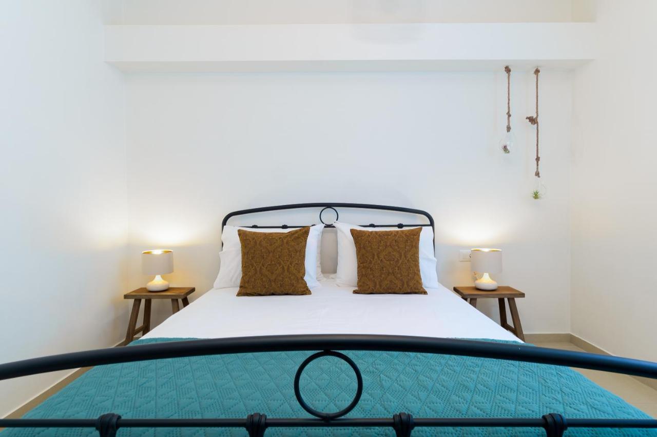 Oikies Luxury Apartments With Private Free Parking Area Agios Nikolaos Esterno foto