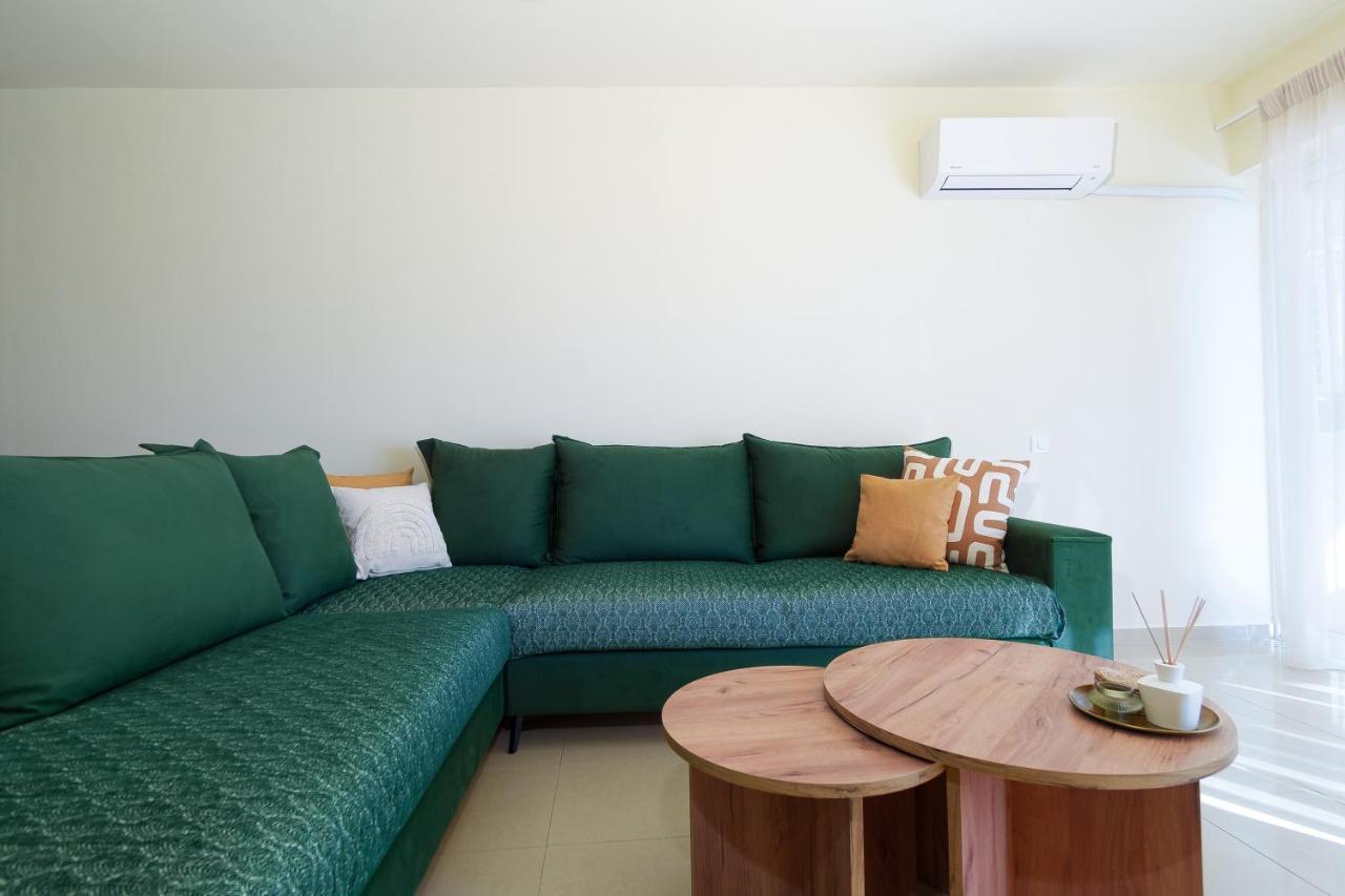 Oikies Luxury Apartments With Private Free Parking Area Agios Nikolaos Esterno foto